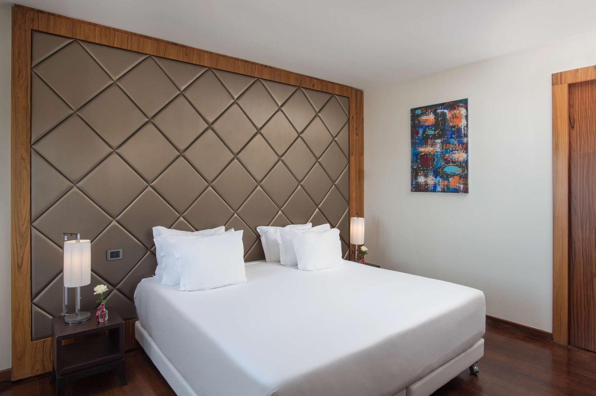 Hotell Nh Collection 5*